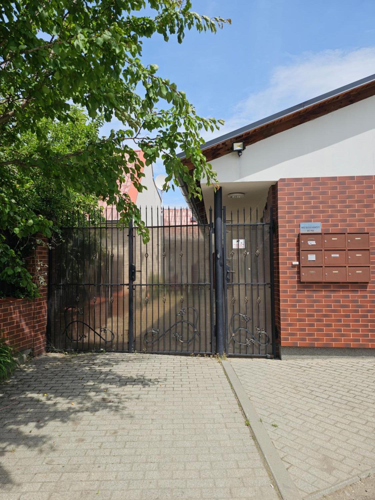 Olomouc New3 Apartment Exterior photo